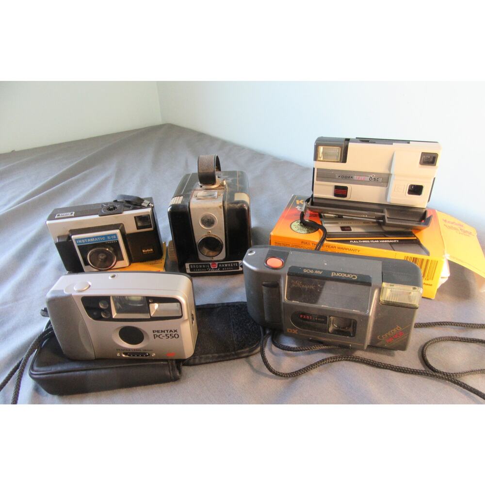Lot of 5 Cameras Pentax Instamatic Concord Kodak Brownie-Hawkeye Untested Parts